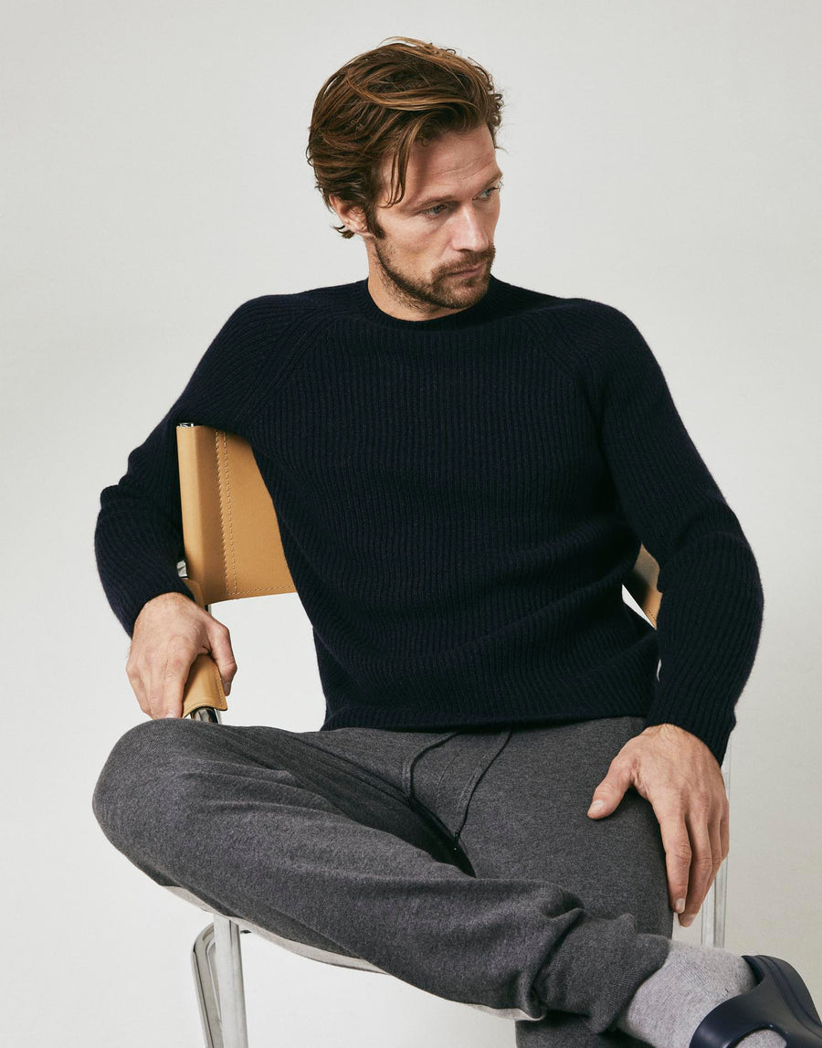 100% Cashmere ribbed crew sweater in Navy